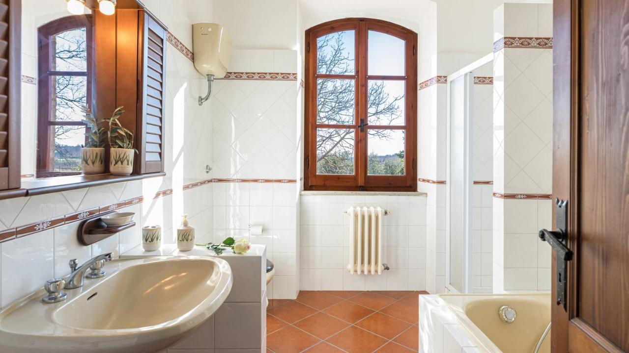 Casale Le Tre Querce 8&1, Emma Villas Orvieto Eksteriør bilde